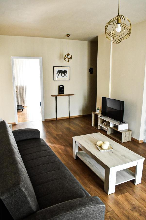 Nikis Apartment *